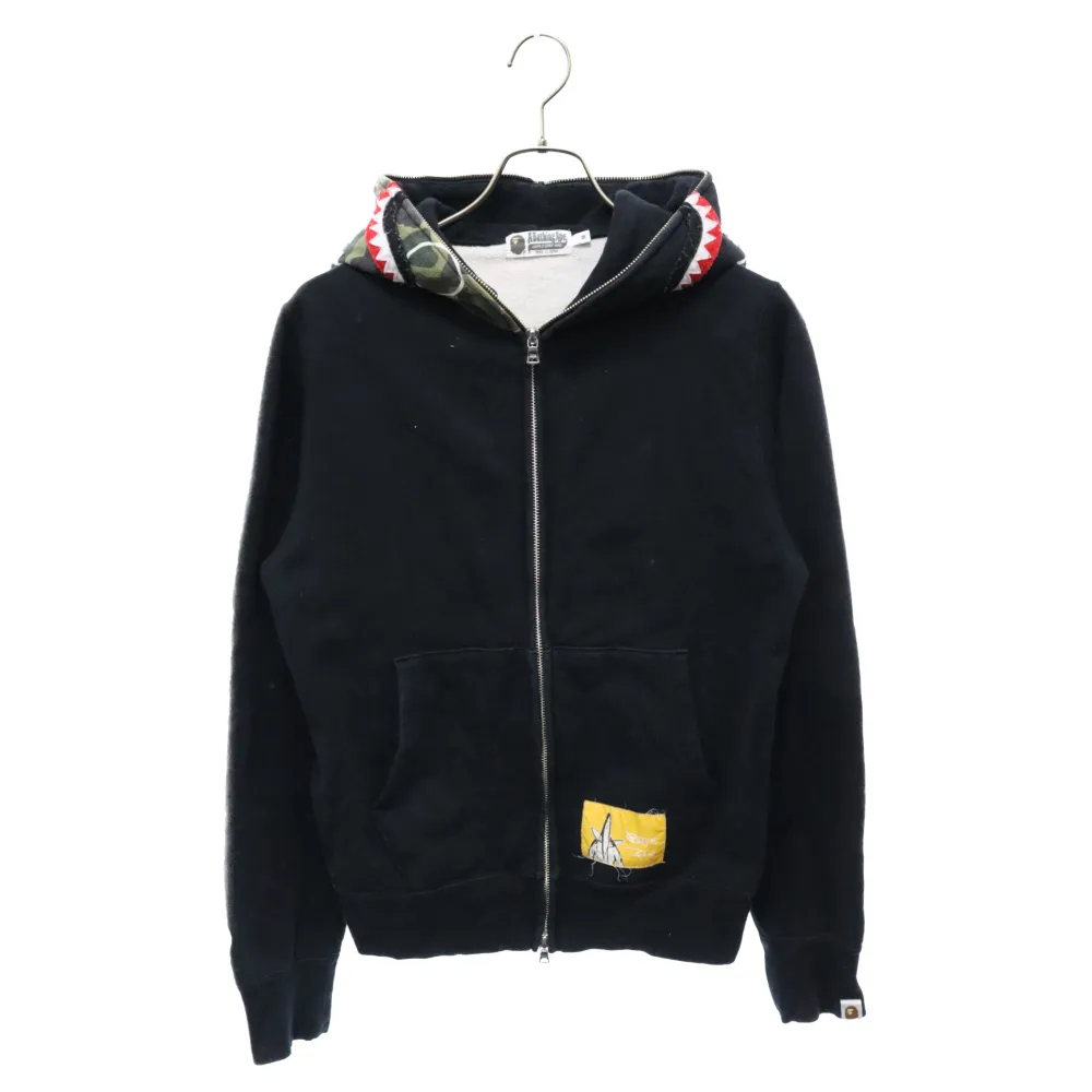 A BATHING APE (アベイシングエイプ) × futura Shark Full Zip Hoodie