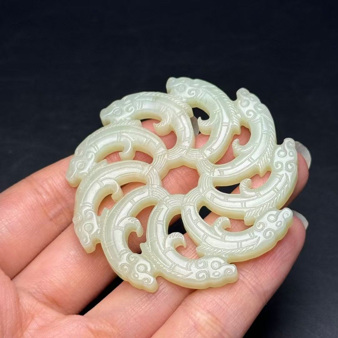 中国古美術.旧蔵品.古和田玉九龍玉珮.純手工細密彫.古時期飾品.賞物.中国古玩