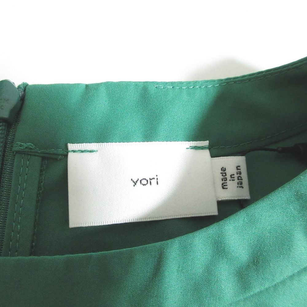 未使用 yori ヨリ バックティアードブラウス カットソー YR1821