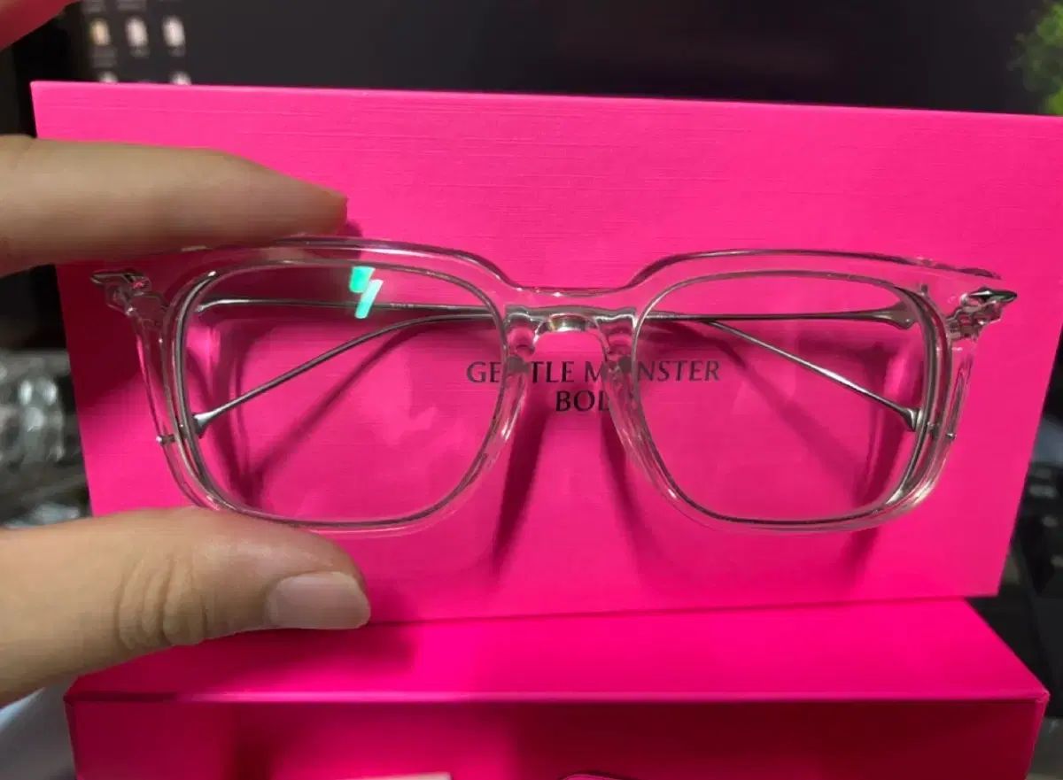 メガネ・老眼鏡 GENTLE MONSTER Ego c1 FH6WIB660E4H_FRONT.jpg