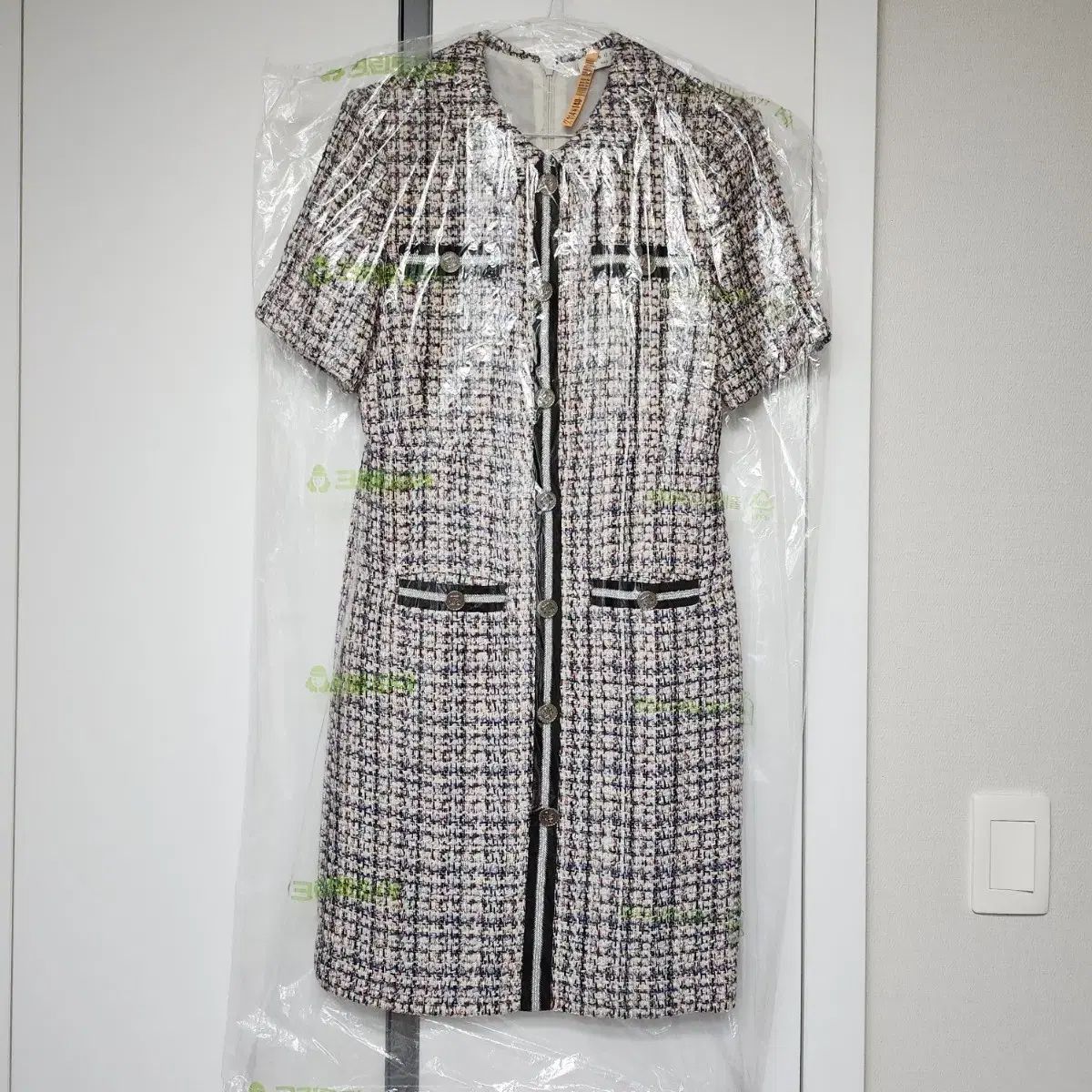 【新品未使用】ハウンドトゥースツイードドレス ハウンドトゥースツイードワンピース – charme