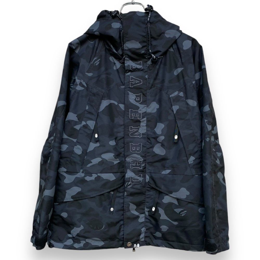 A BATHING APE 迷彩デザイン スノーボードジャケット A BATHING APE × NEIGHBORHOOD スノーボードジャケット Mサイズ