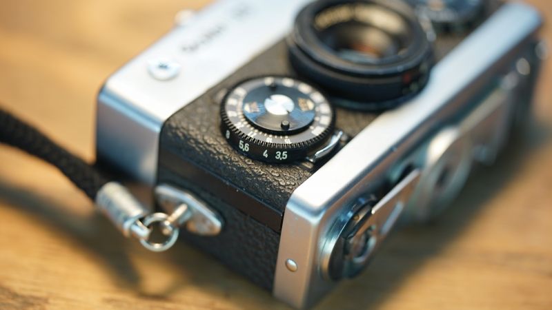 8657 良品 Rollei 35 露出計OK シンガポール製 シルバー - メルカリ