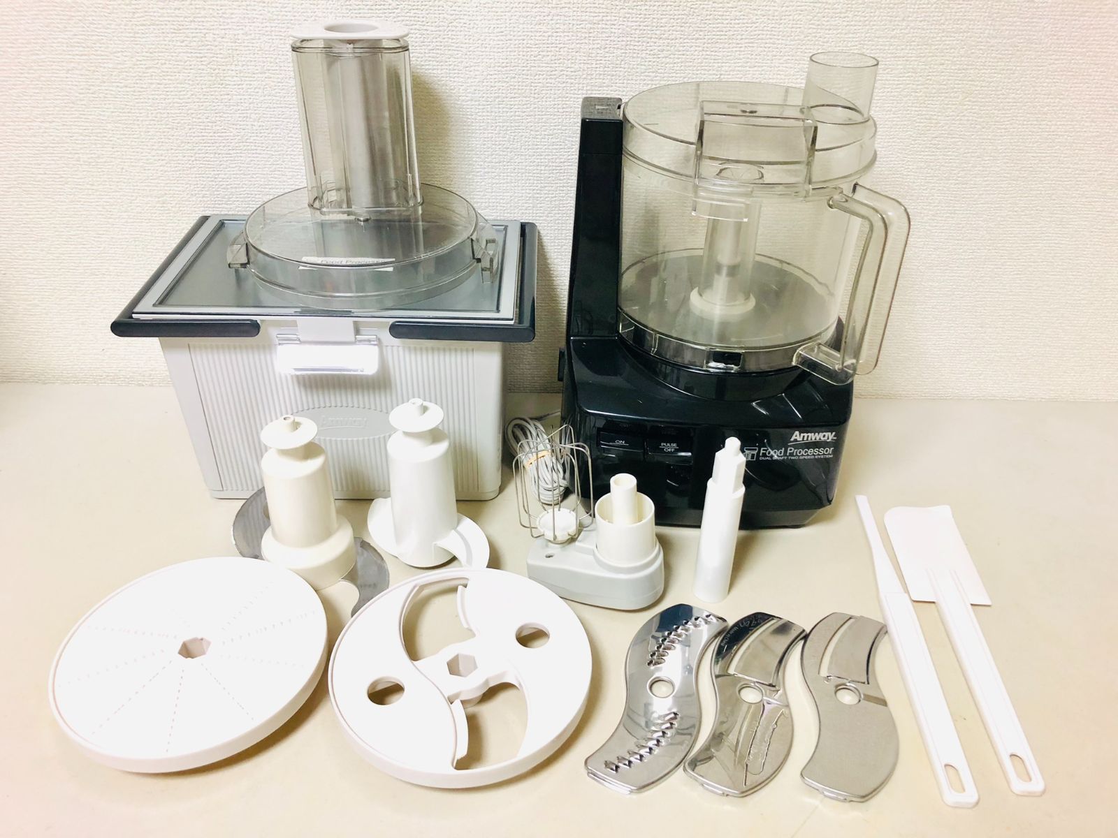 【未使用品】アムウェイ フードプロセッサー　限定色ブラック　284810J Amway アムウェイ 284810J フードプロセッサー黒 未使用