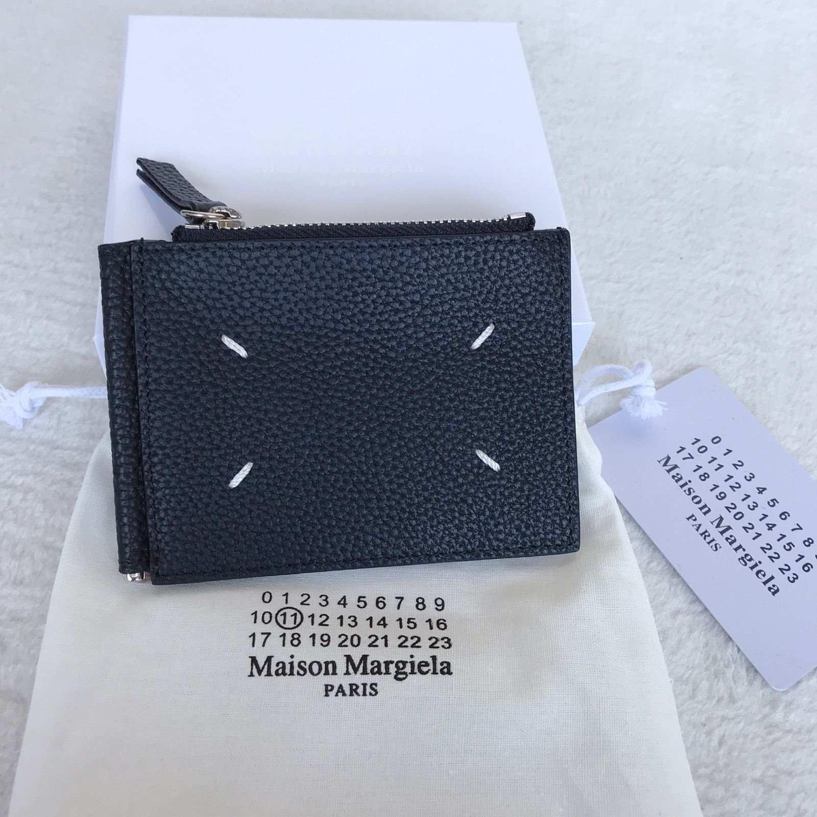 新品。Maison Margiela ブラック 革の財布 メゾンマルジェラ - 小物