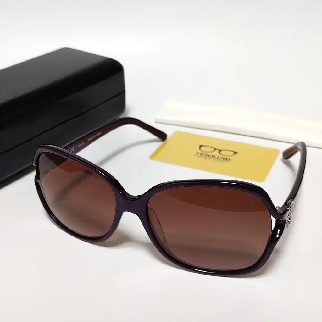 投げ捨てる TOUS ブランド品 レディース サングラス 799K 070B