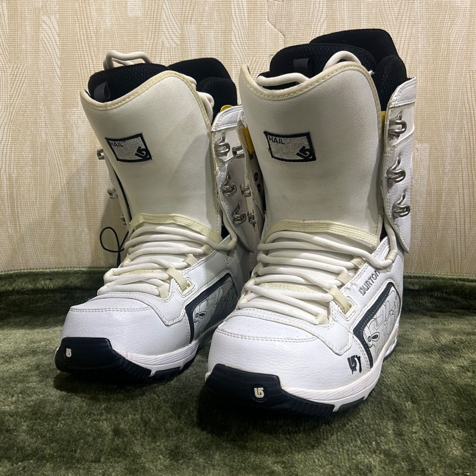 【美品】BURTON スノーボードブーツ 27cm バートン ショーンホワイト スノーボードブーツ ホワイト/ブラウン BURTON - 未使用 バートン