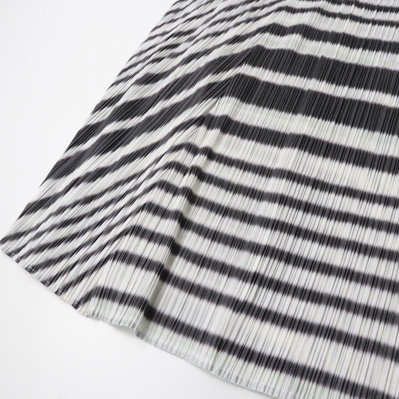 プリーツプリーズ イッセイミヤケ PLEATS PLEASE ISSEY MIYAKE