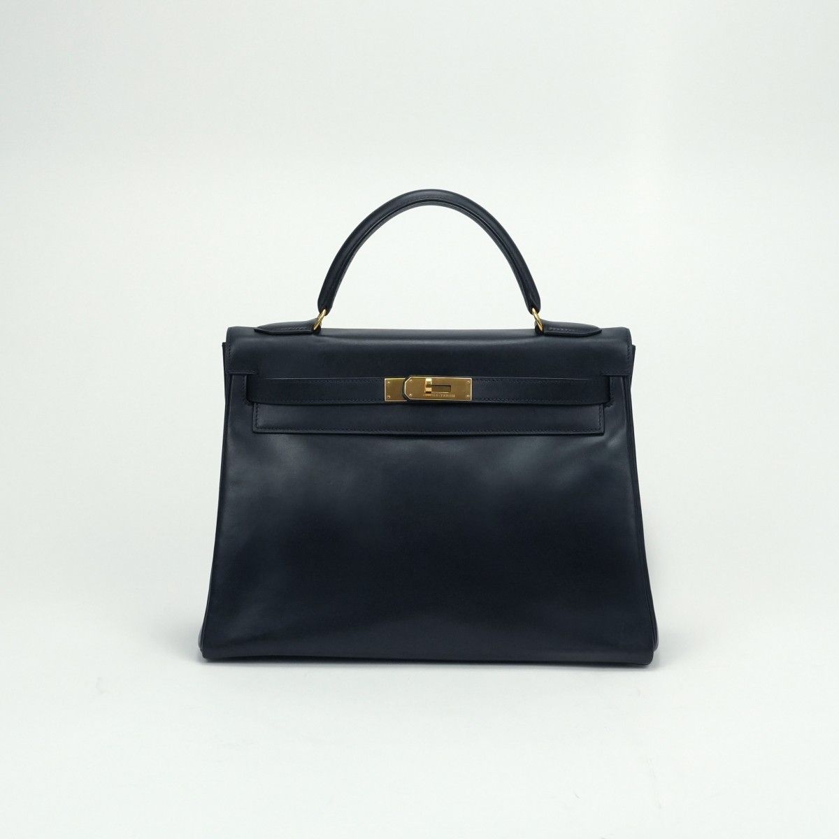 HERMES エルメス ケリー32 ショルダーバッグ ボックスカーフ ブルー 楽天市場】【10%OFF】 エルメス ケリー 32 外縫い ヴィブラート