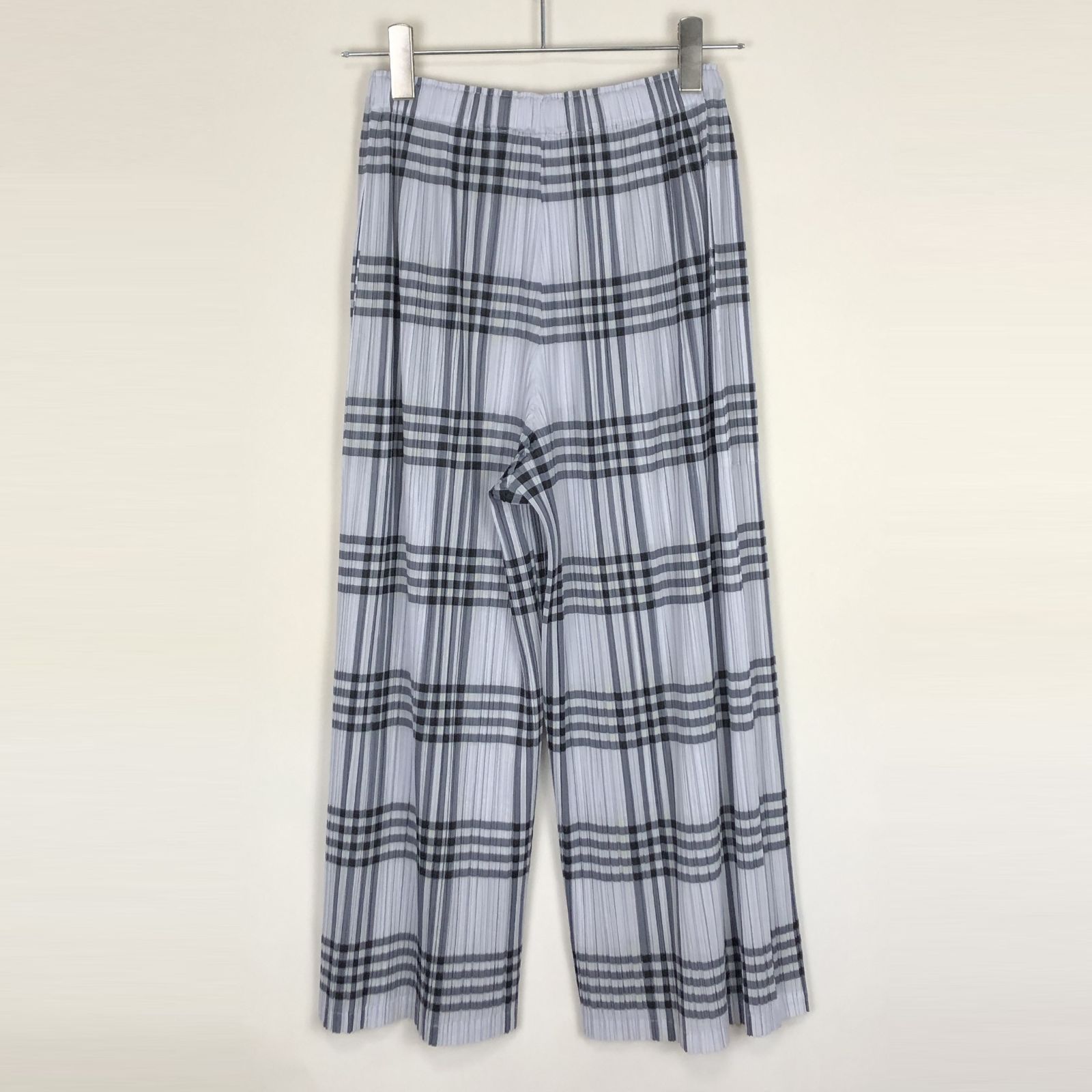 プリーツプリーズ イッセイミヤケ チェック柄 プリーツ ハーフパンツ