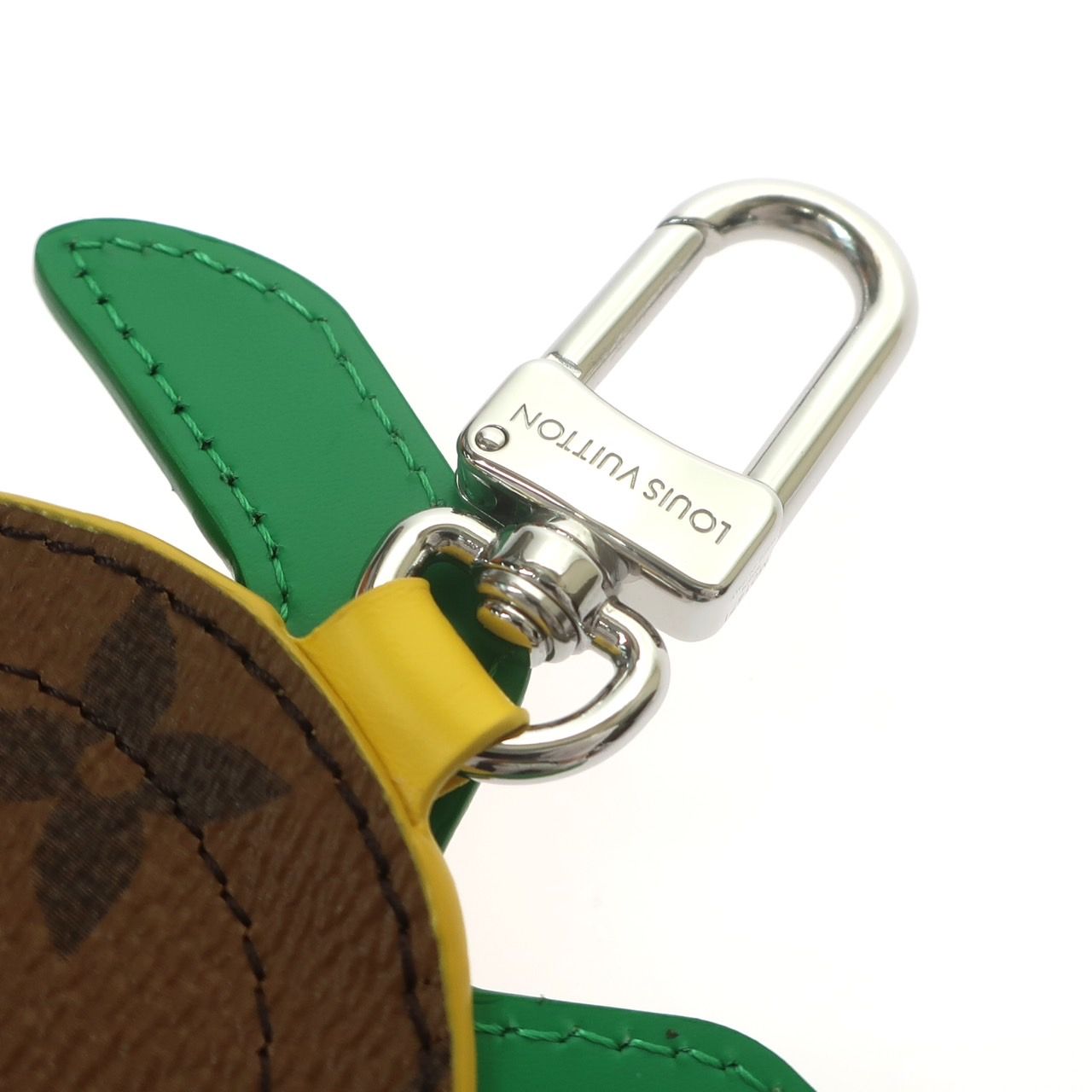 新品】LOUIS VUITTON ルイ・ヴィトン LV タートル キーホルダー 新品】LOUIS VUITTON ルイ・ヴィトン LV タートル キーホルダー