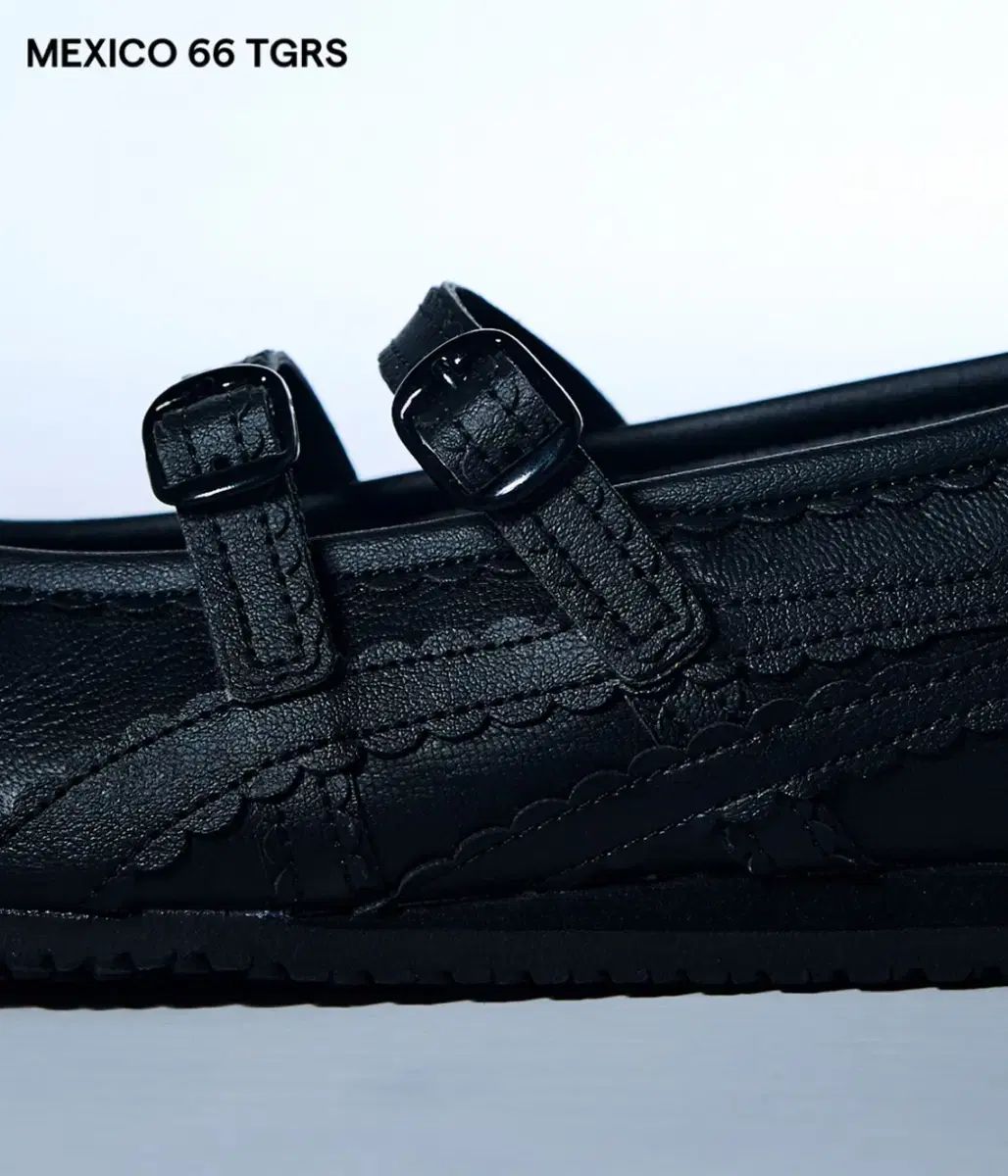 オニツカタイガー