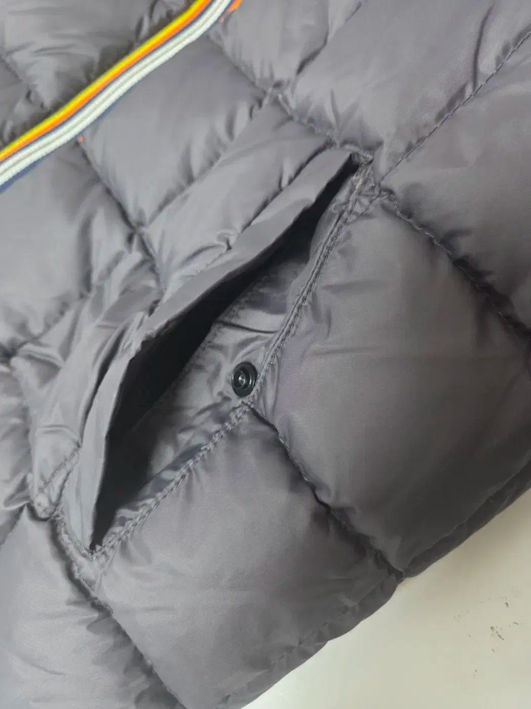 リバーシブルダウン ワインアンドダークグレイ