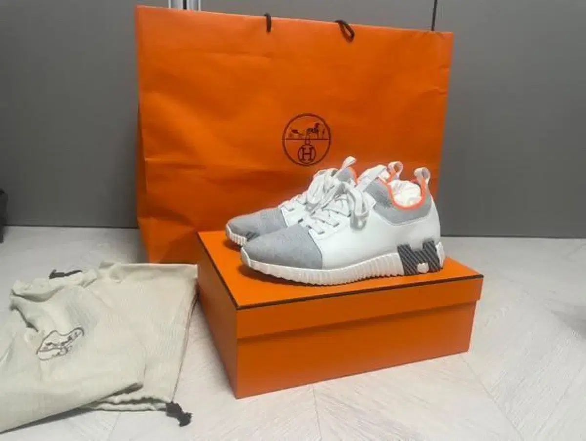 HERMES