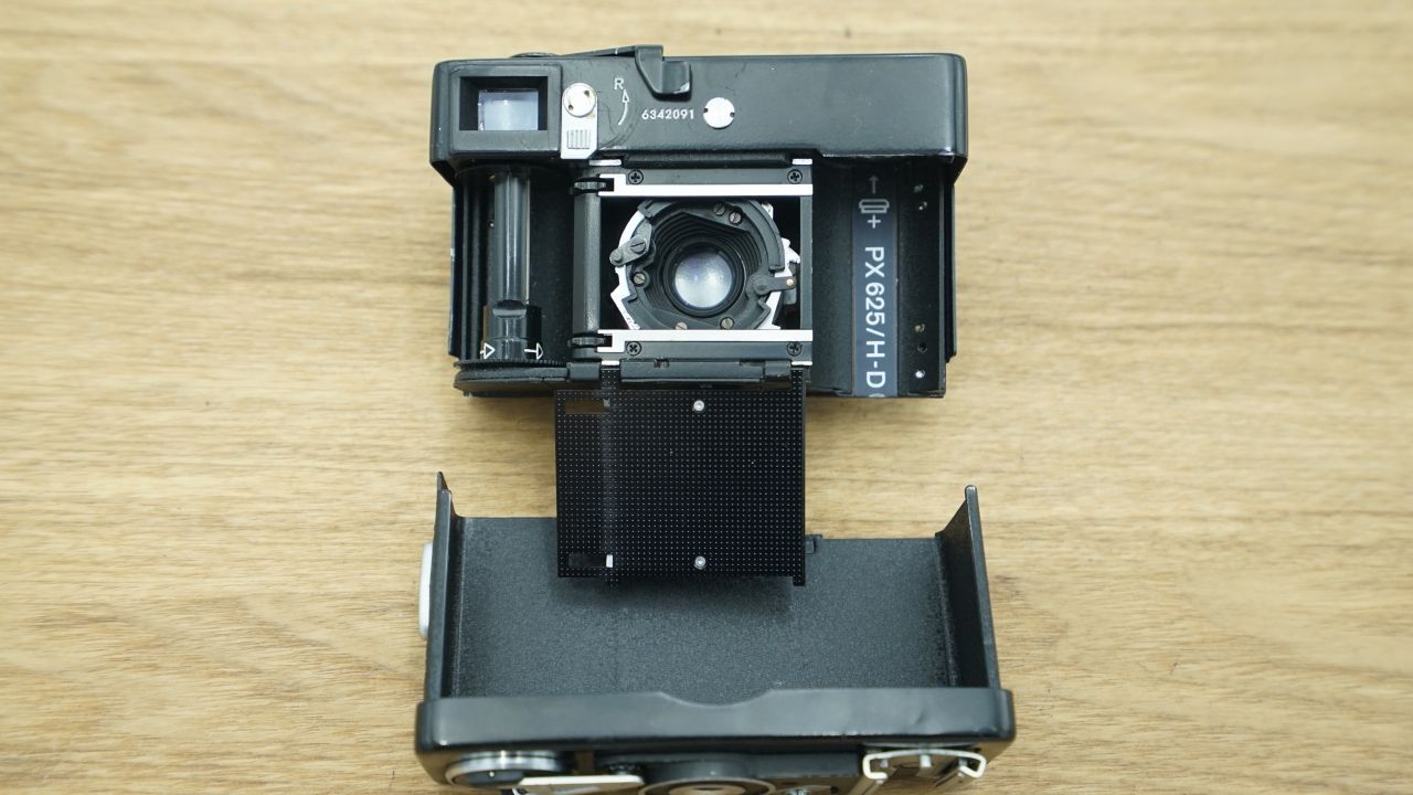 8223 良品 Rollei 35T 露出計OK ブラック シンガポール製 - メルカリ