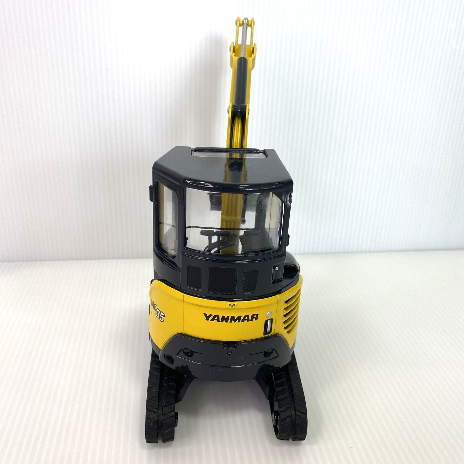 YANMAR YB451 ミニチュア重機 1:35スケール Amazon.co.jp: 【小割解体機】日立建機 HITACHI ダイキャスト