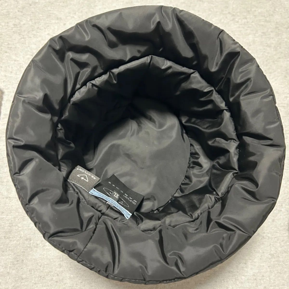 限定美品】PRADA プラダ ナイロンバケットハットXL オンアイス - メルカリ