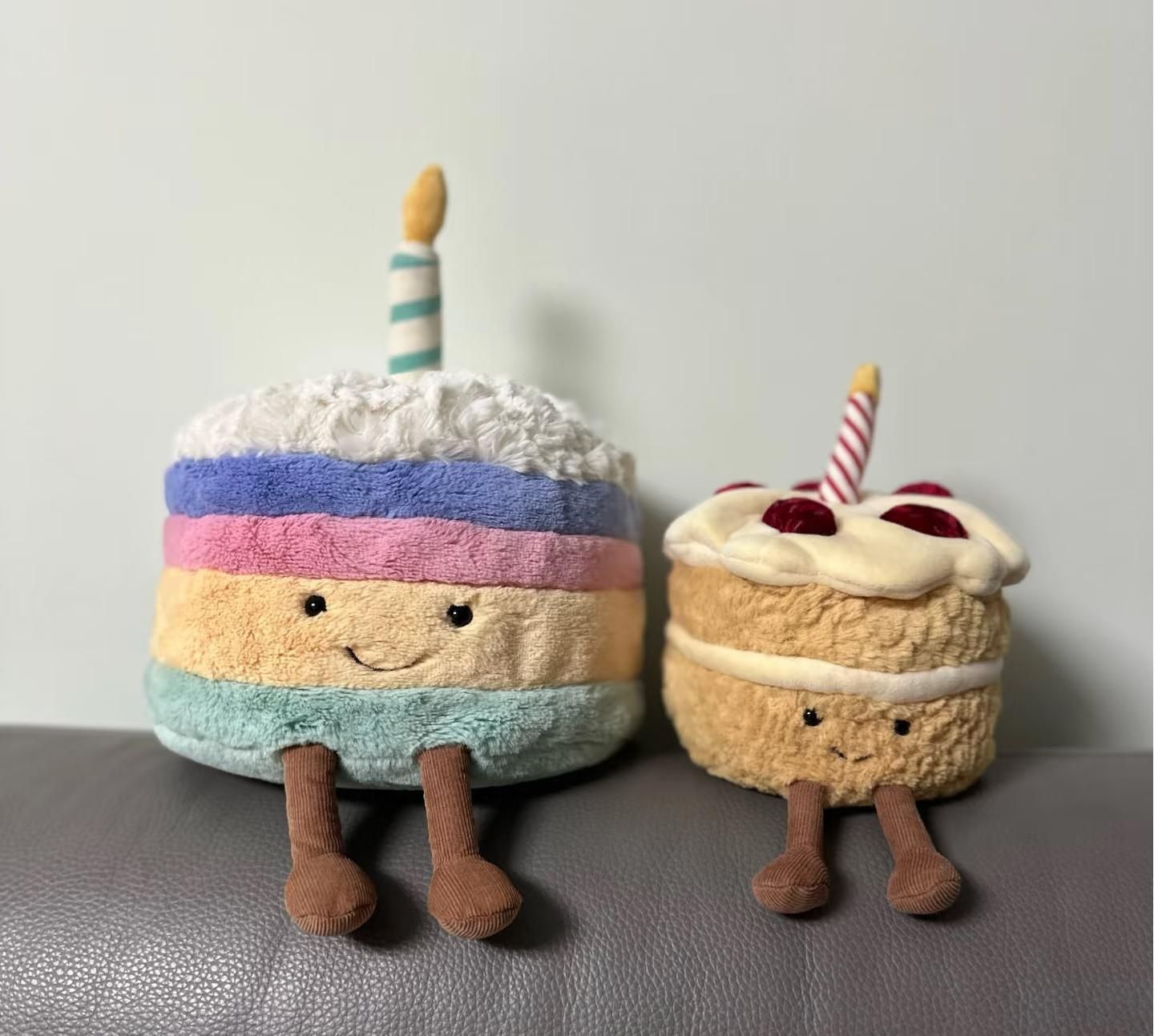 JELLYCATレインボーケーキは虹のようにかわいい