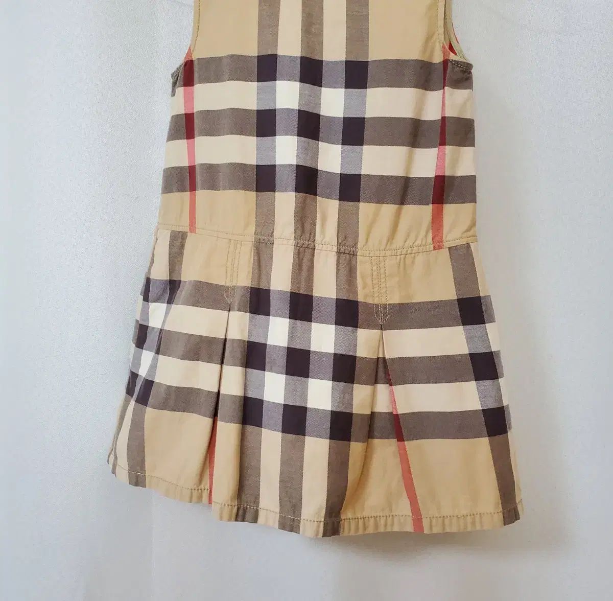 BURBERRYバーバリー キッズ ポロワンピース 8Y 美品 プリーツ Amazon