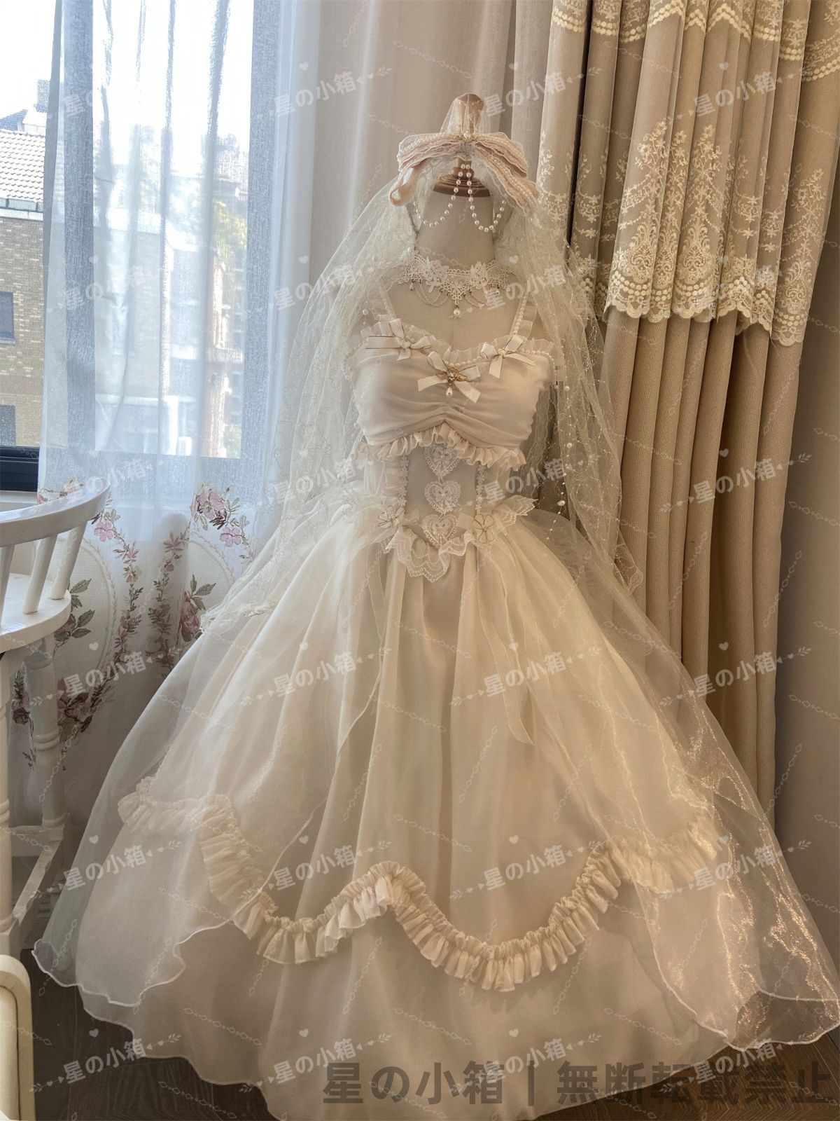 2025 ロリータ 花嫁ドレス プリンセスライン 豪華ウェディングワンピース トレーン付き リボン装飾 大きなスカート イベント用 撮影会