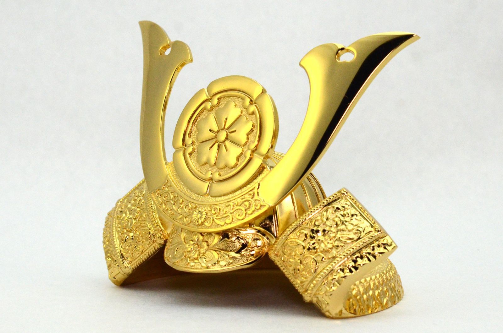 瑞鳥作 出世黄金兜 織田信長 ミニ兜飾り 24KGP