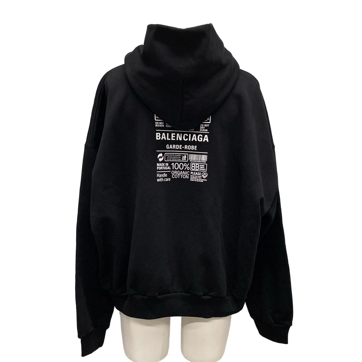 BALENCIAGA Garde-Robe ミディアムフィットTシャツです。