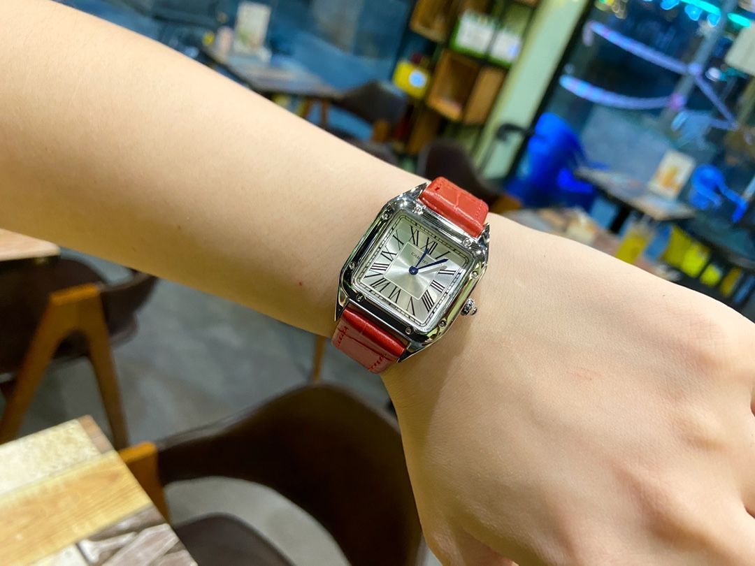  今日 Cartier 地 Santos Dumont 超薄杜蒙シリーズ腕時計 自動巻き時計 腕時計(アナログ)