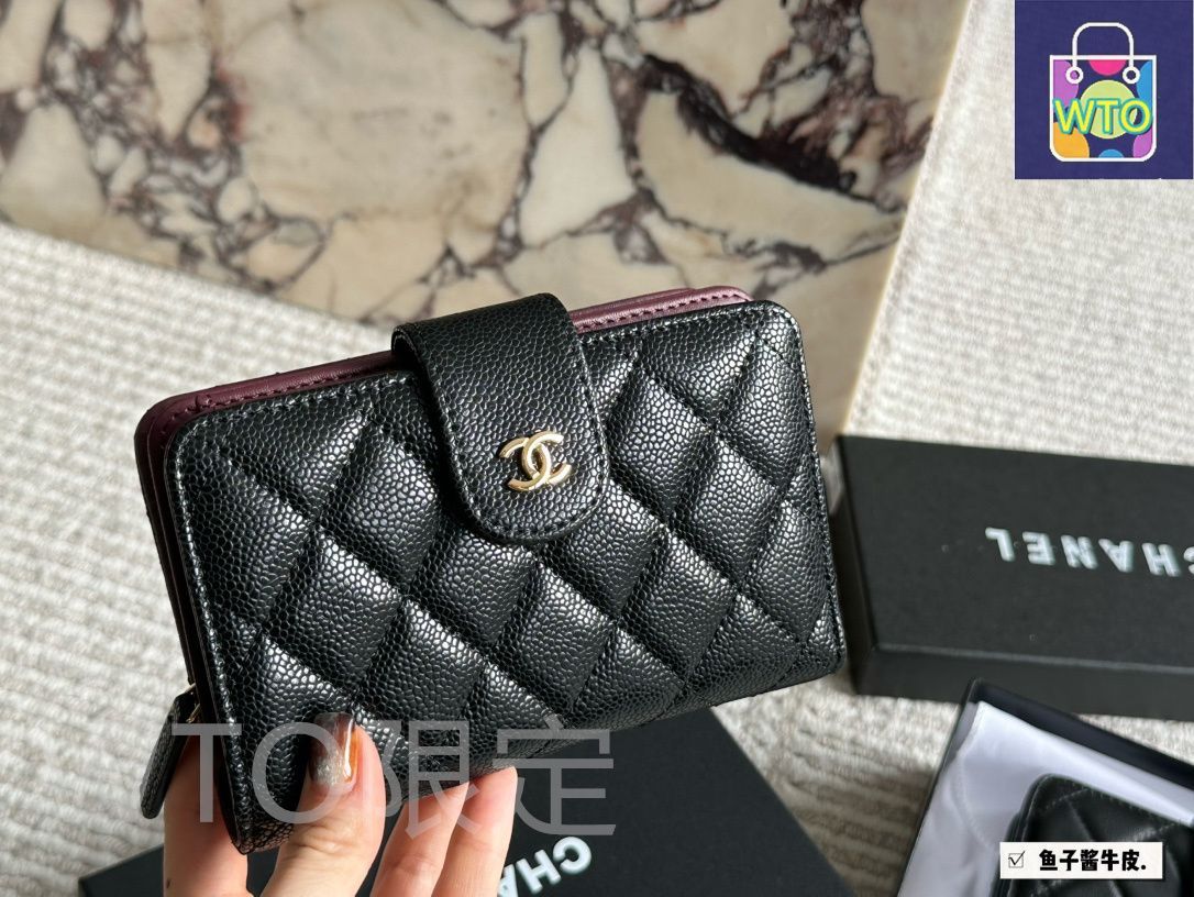【日常に輝きと華やかさをプラス】CHANEL★ミディアムウォレット 日常に輝きと華やかさをプラス】CHANEL☆ミディアムウォレット
