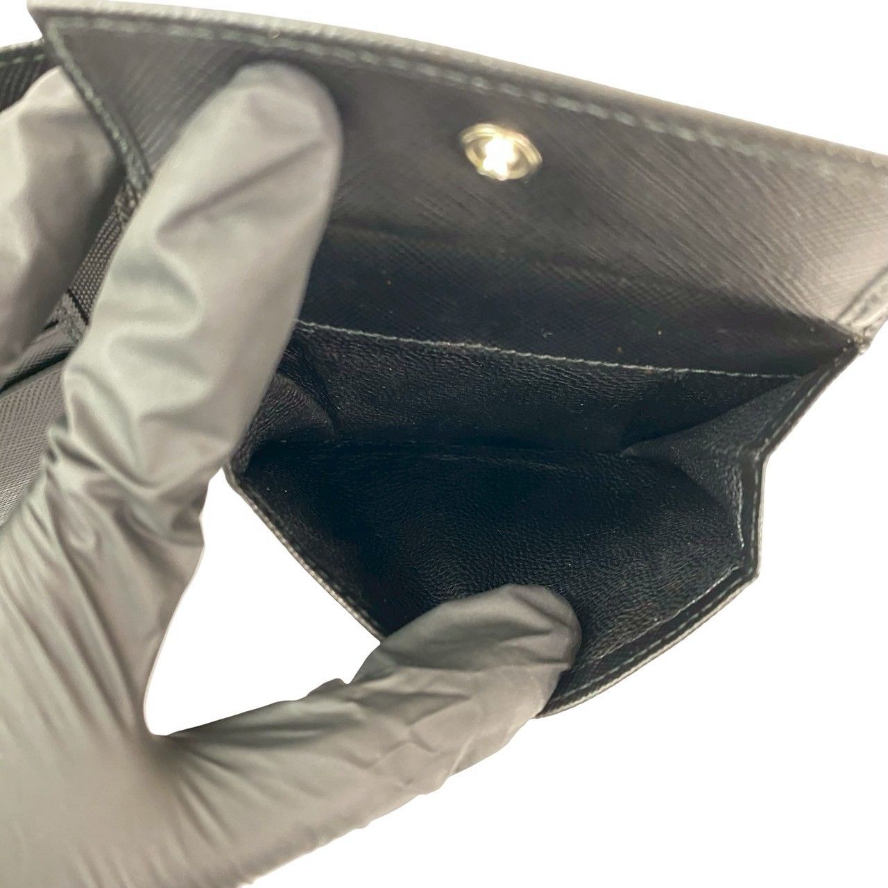 本革 二つ折り財布