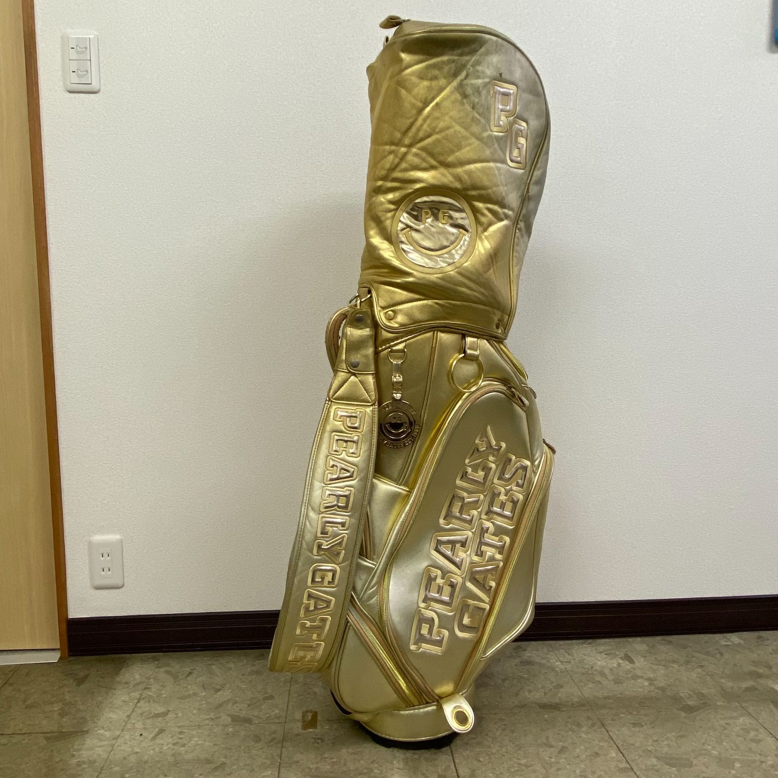 PEARLY 購入 GATES（パーリーゲイツ） キャディバッグ ゴールドカラー