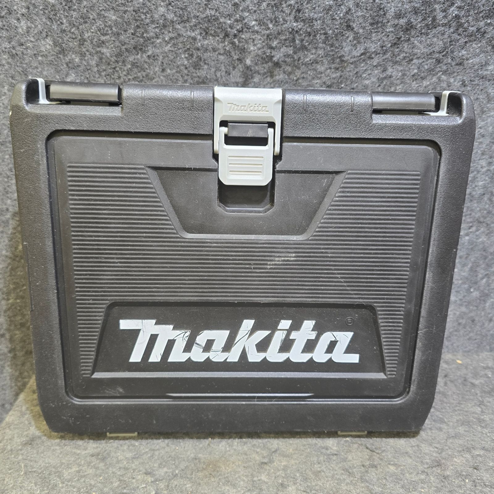 マキタ makita