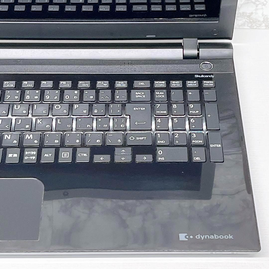 Windows11 薄型ノートパソコン Corei7 16GB SSD 076 Windows11 薄型ノートパソコン Corei7 16GB SSD 076 インテル ノート