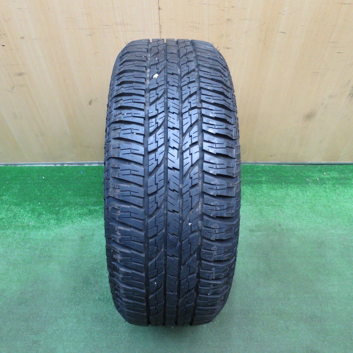タイヤ ほぼ未使用 綺麗 1本☆DEAN COLORADO 215/60R16 ヨコハマ A/T