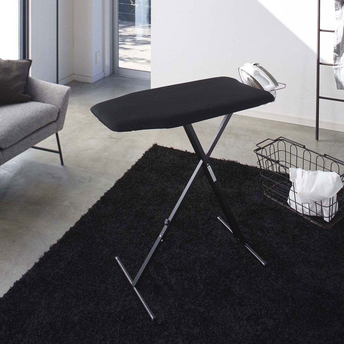 アイロン台 山崎実業 tower タワー 軽量スタンド式アイロン台 ブラック SPORTUS 沖縄