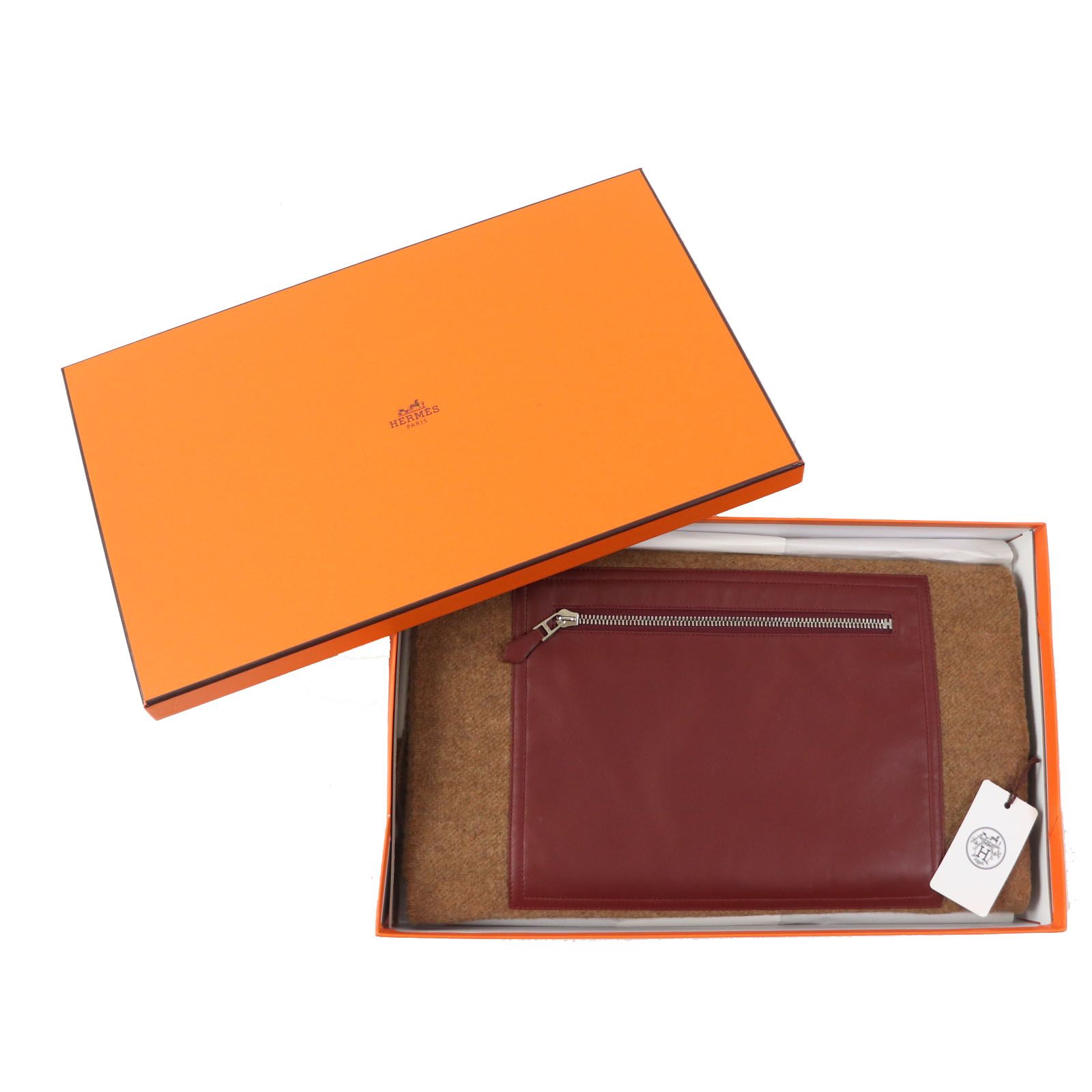 未使用品 HERMES エルメス Echarpe poket ノアゼット レザーポケット付き カシミヤ100％ マフラー 箱付き 英国製 正規品  レディース - メルカリ