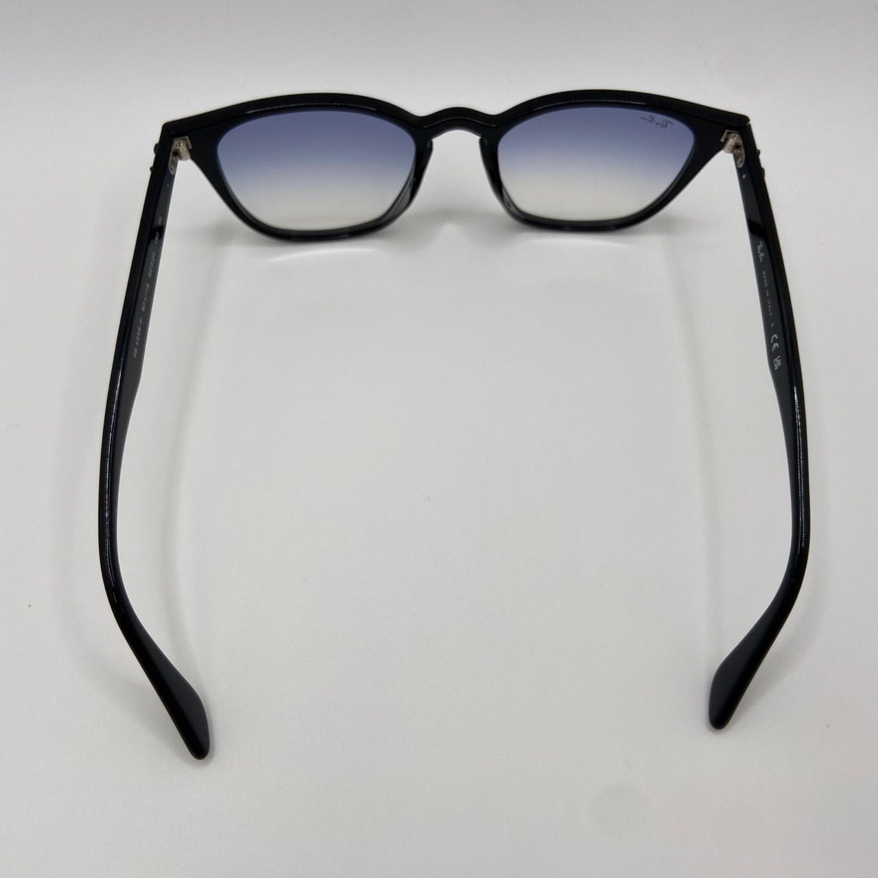 RayBanレイバン ブラック ライトブルーグラデーション サングラス