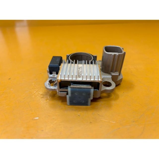 73225 HONDA ホンダ GL1800 SC68 レギュレーターセット 31150-MCA-003 BRIGHTFACE_UK