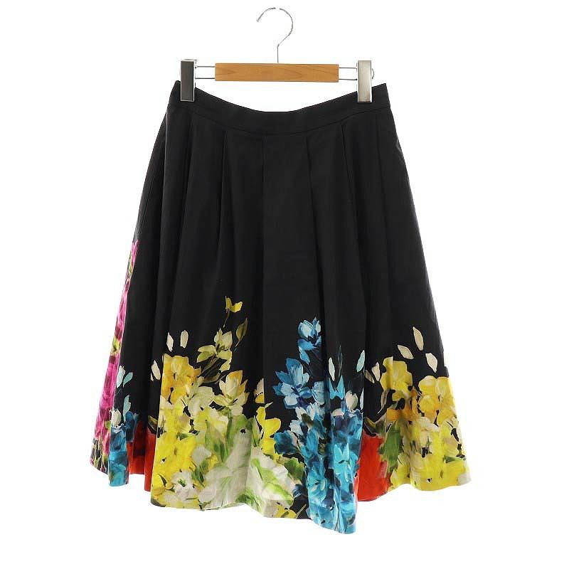 ブルマリン Blumarine フレアスカート ひざ丈 花柄 I40 ブラック
