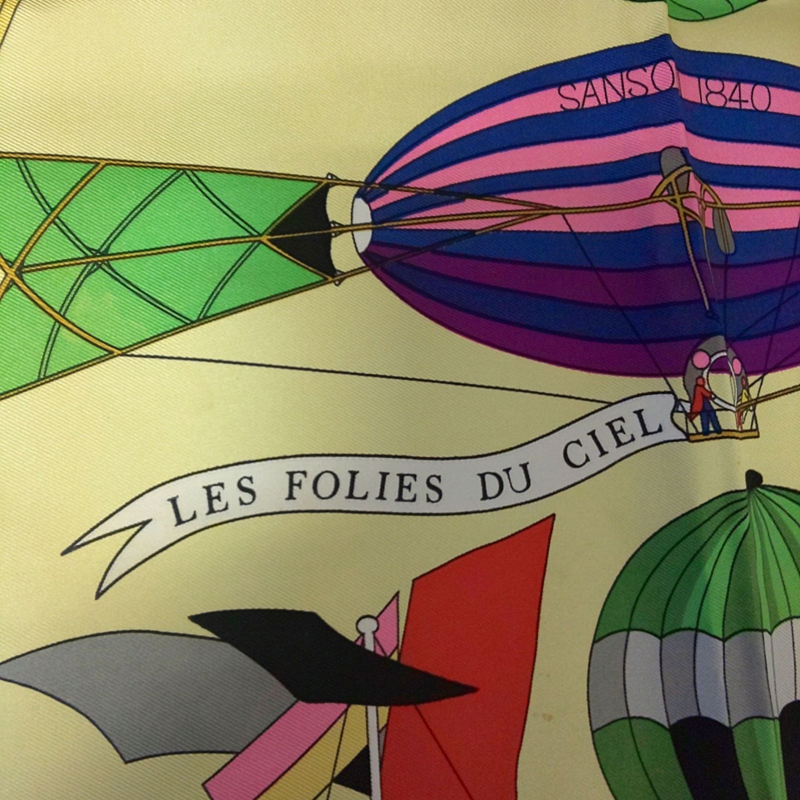 極美品 HERMES カレ90 LES FOLIES DU CIEL 大空の狂気 楽天市場】エルメス HERMES カレ90 LES FOLIES DU CIEL 大空の