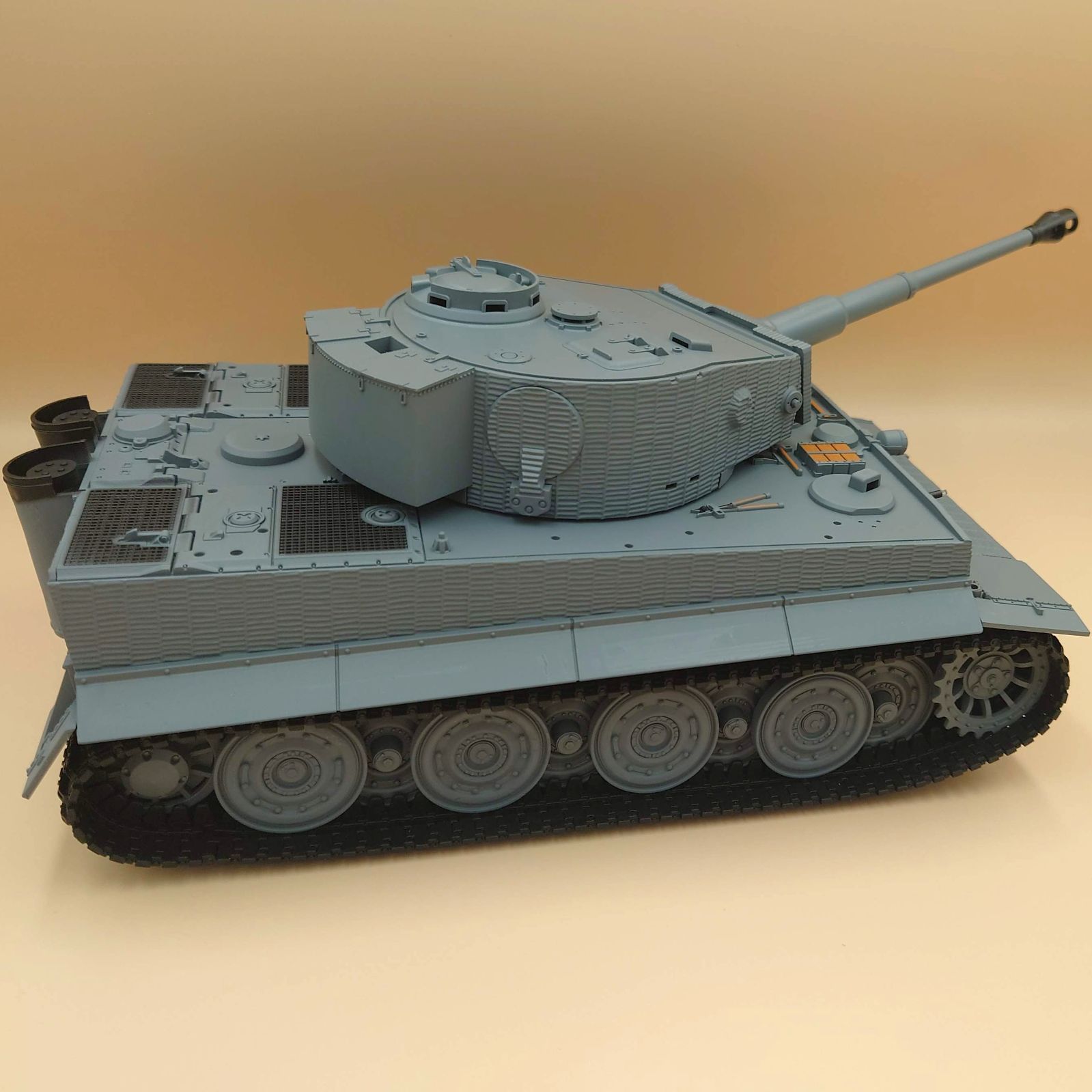 RCバトルタンク タイガーI