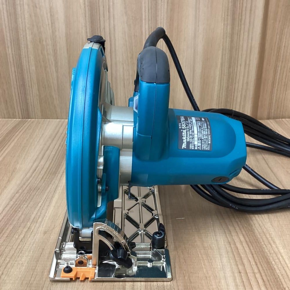 中古　makita マキタ 190mm丸ノコ 5837BA マキタ 5837BA 190mmライト付電気丸ノコ【送料無料】