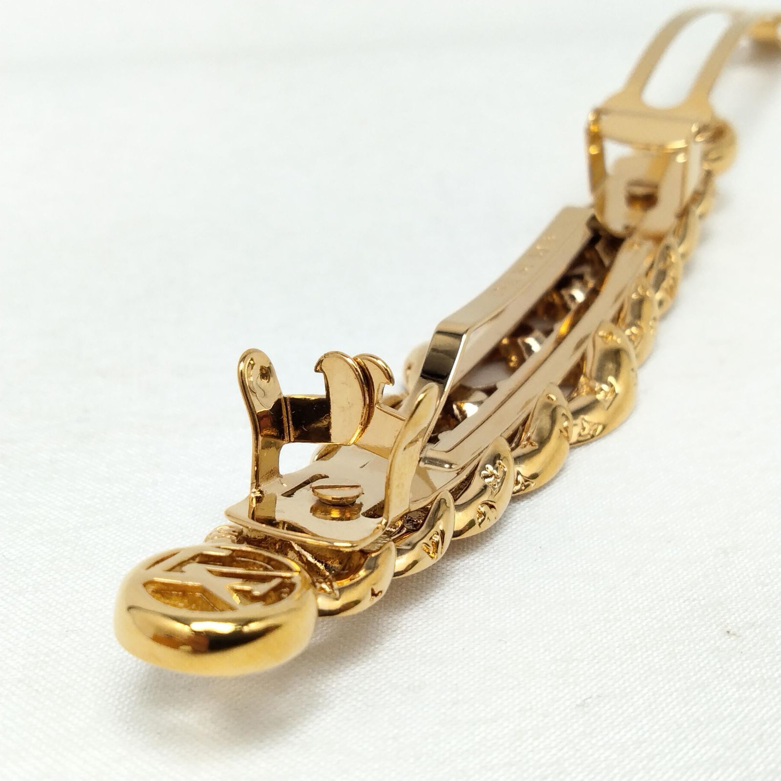 M00403 ヘアクリップ