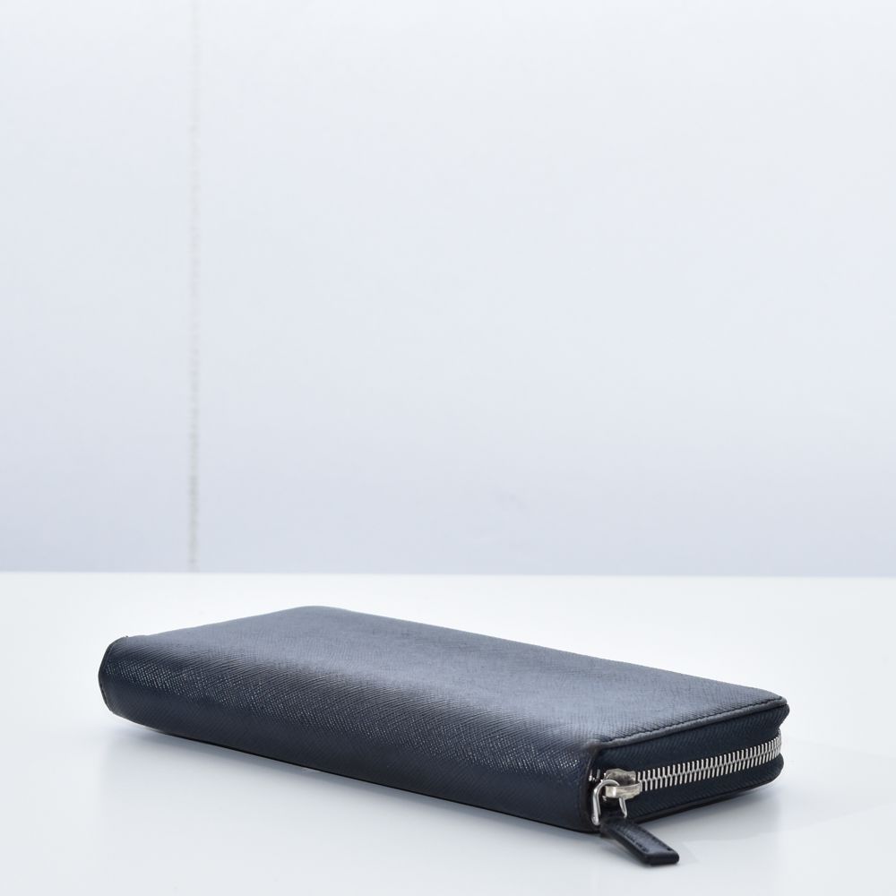 中古USED PRADA 財布 サフィアーノ ネイビー 2250002303557 中古USED PRADA 財布 サフィアーノ ネイビー 2250002303557