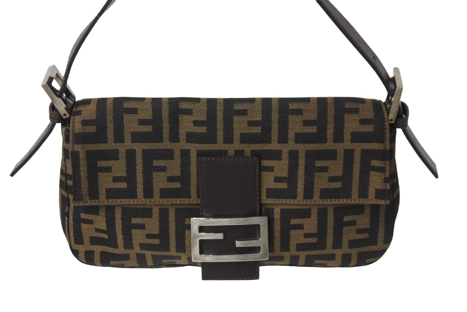 美品　FENDI マンマバケット　ワンショルダーバッグ　ズッカ柄 楽天市場】美品 フェンディ FENDI マンマバケット ズッカ柄