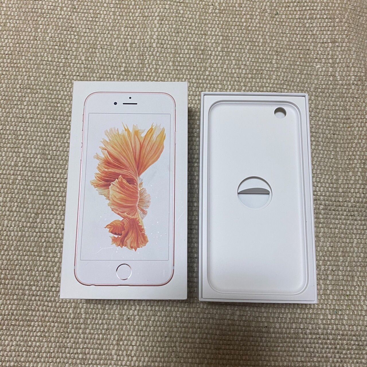 iPhone 6s Silver 64 GB auの空き箱 - スマートフォン本体