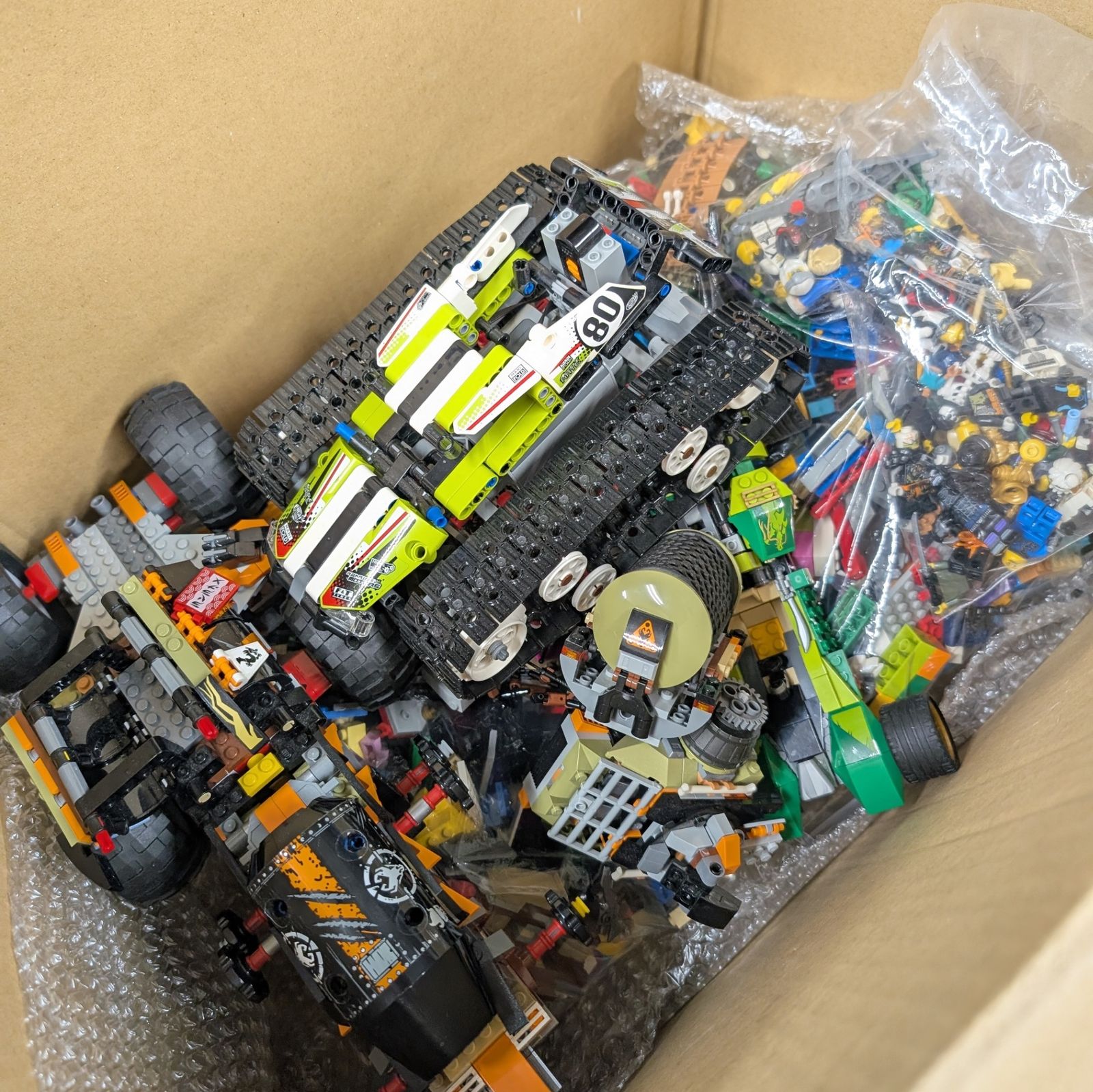 LEGO 大量