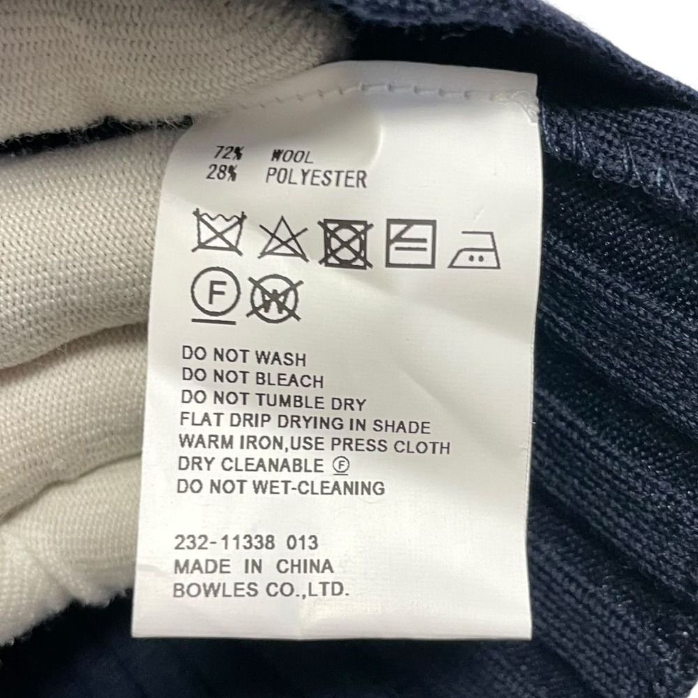 美品 23AW HYKE ハイク WIDE RIBBED CROPPED VEST ショート丈 クルーネック リブニット ノースリーブセーター ネイビー レディース 古着 中古 HYKE - 美品 23AW HYKE ハイク WIDE RIBBED CROPPED VEST