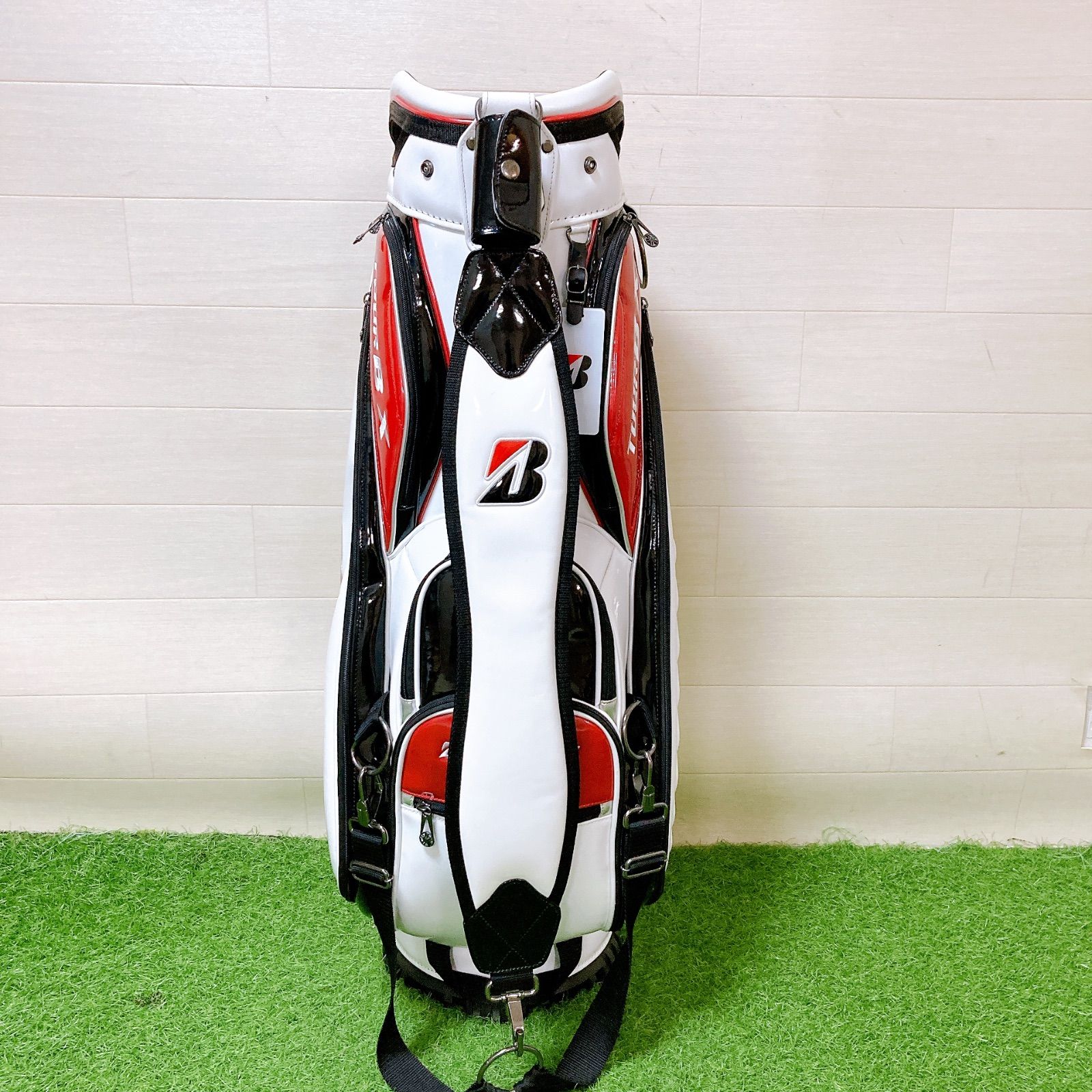M6.ブリジストン ツアービー X キャディーバッグ エナメル 3点式