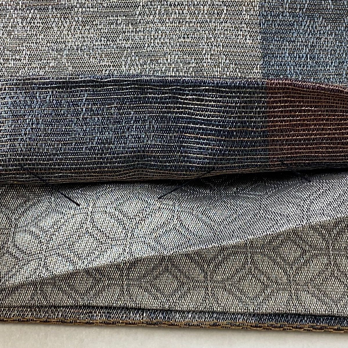 袋帯 逸品 紋屋井関 落款 御寮織 段縞 草花 金銀糸 青灰色 全通