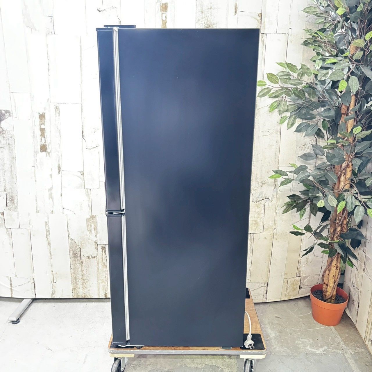 製 NITORI ニトリ NTR-106BK 2ドアノンフロン冷凍冷蔵庫 N グラシア